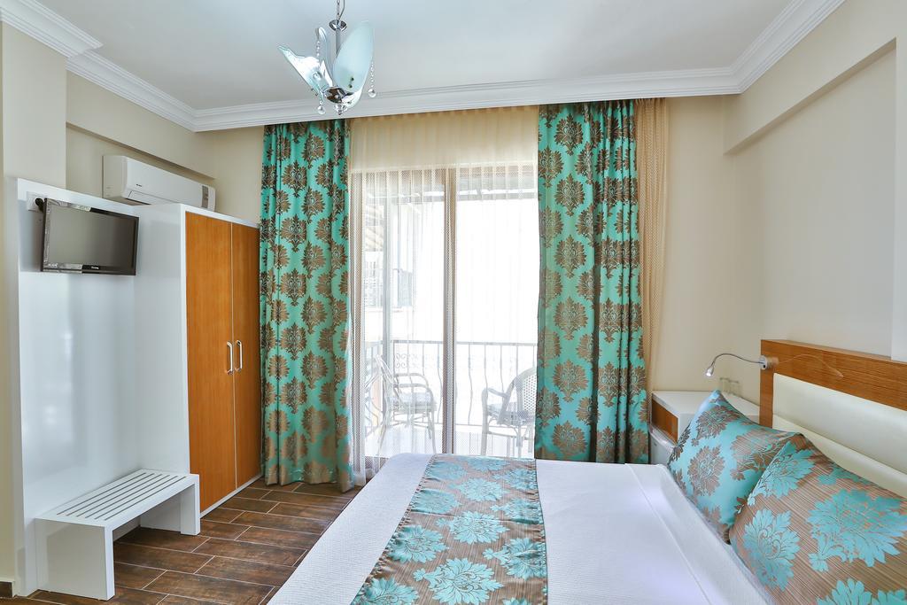 Hotel Kayahan Каш Екстериор снимка